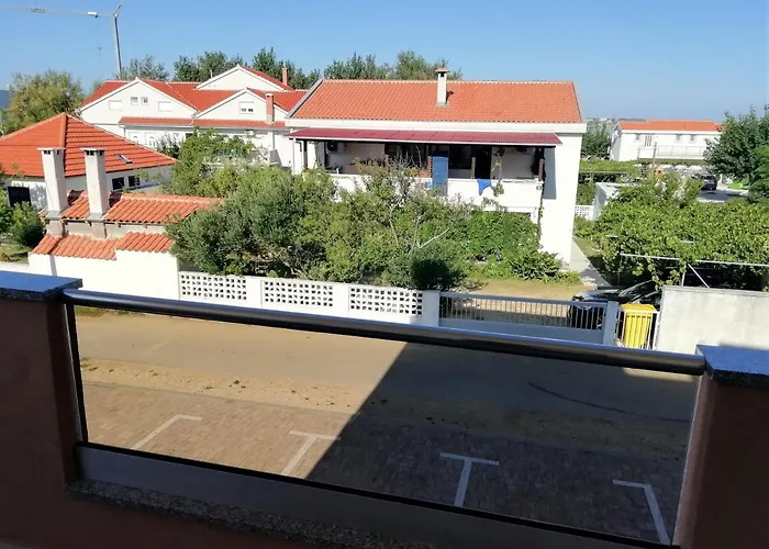 Vera דירה נין